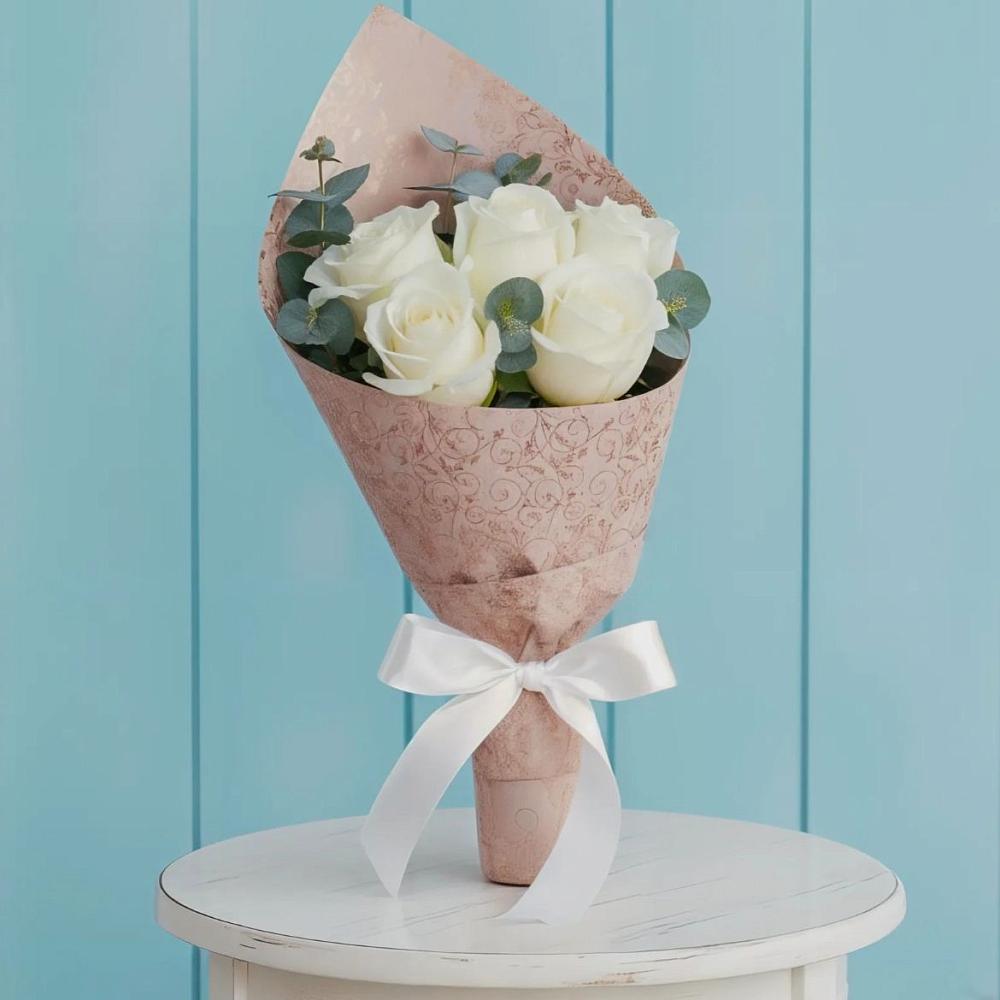 Букет цветов из: Розы в Енотаевке