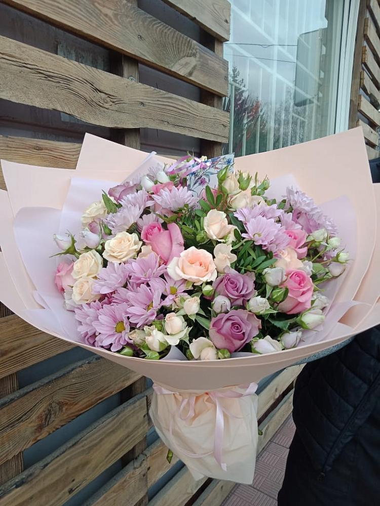 Букет цветов из: Розы и Хризантемы в Енотаевке