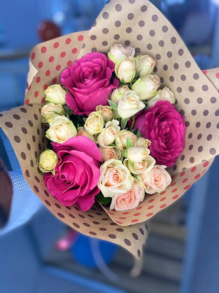 Букет цветов из: Розы в Енотаевке