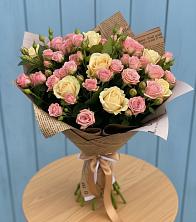 Букет цветов из:  Розы в Енотаевке