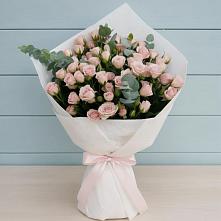 Букет цветов из:  Розы в Енотаевке
