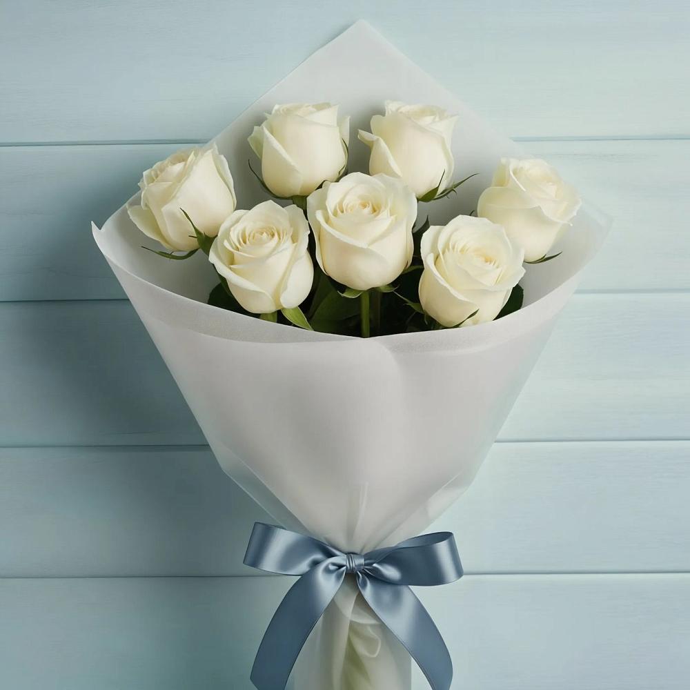 Букет 7 Белых роз Эдлесс Лав в Енотаевке