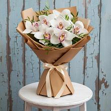 Букет цветов из:  Орхидеи и Розы #REPLACE_PRED# Енотаевке