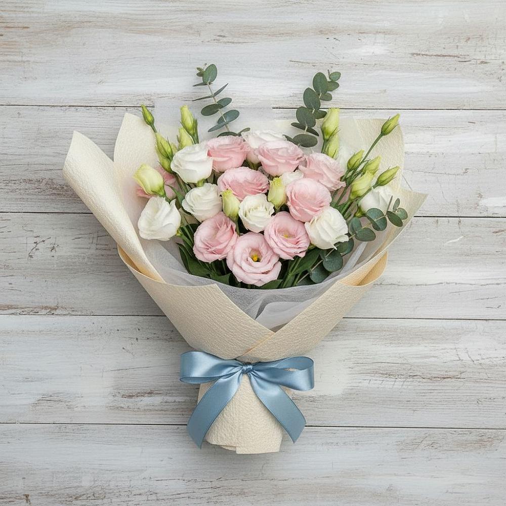 Букет цветов из: Лизиантусы в Енотаевке